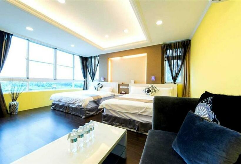 اتاق لوکس چهار تخته, Taitung Quality B&b