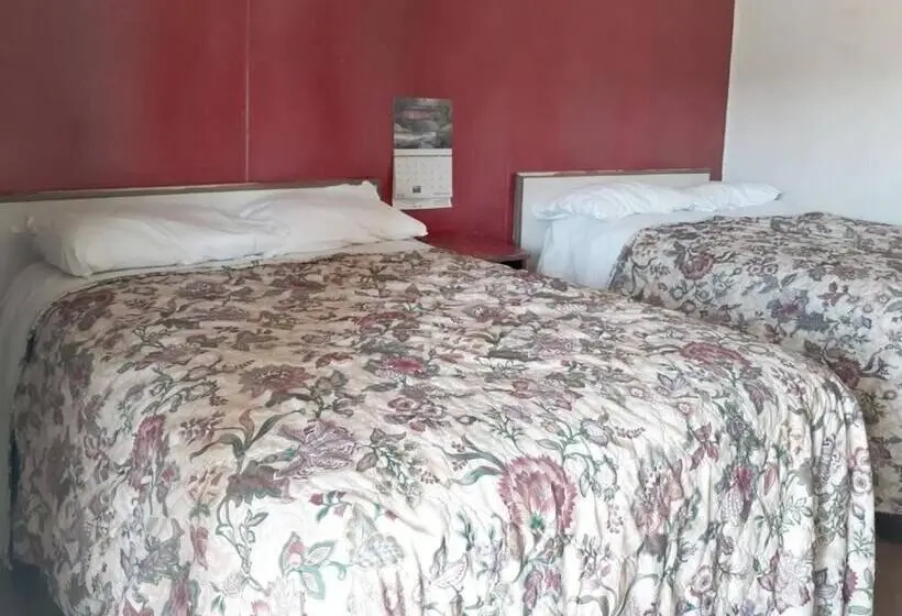 Standard Room 2 Double Beds
