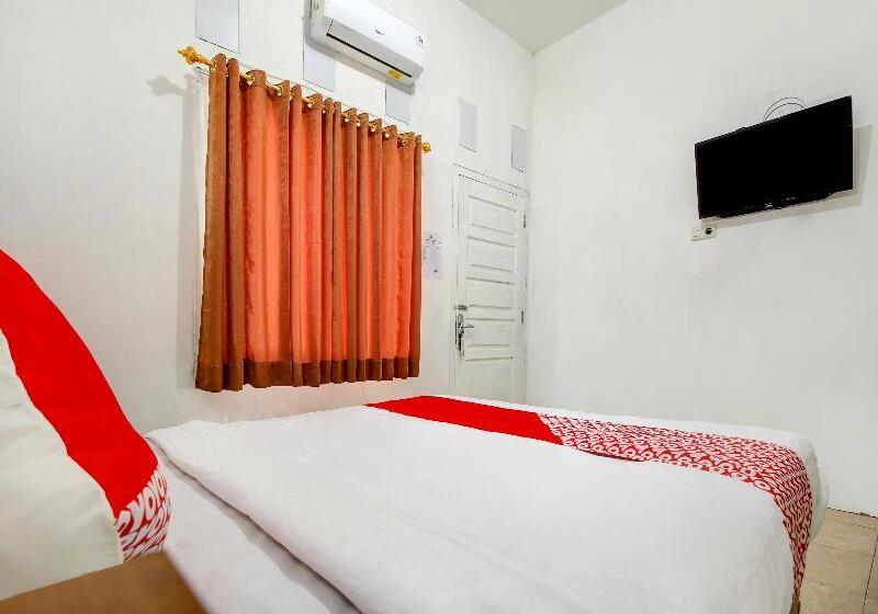 Deluxe Rum, Oyo 3415 Kost Wimane