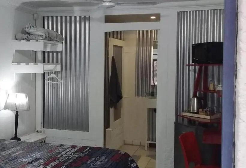 デラックスルーム, Mykhaya Your Home Away From Home