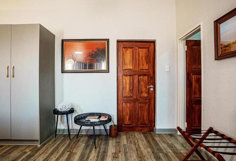 חדר סטנדרט עם מיטת קינג, Jonkershoek Guest Farm