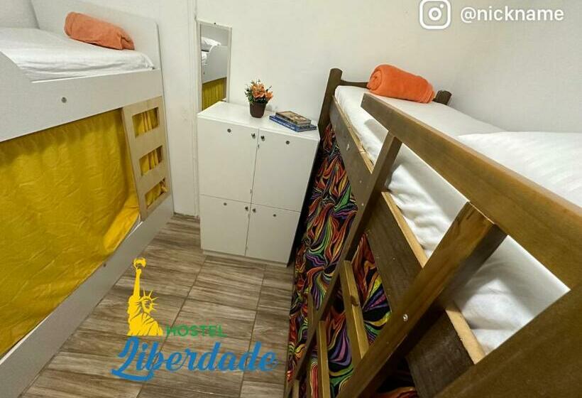 Cama em Quarto Compartilhado, Hostel Liberdade