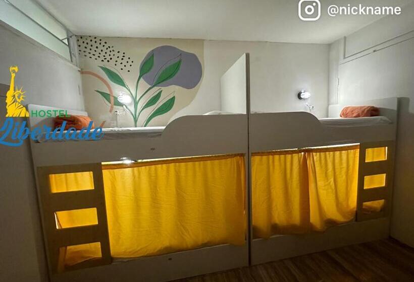 Cama em Quarto Compartilhado, Hostel Liberdade