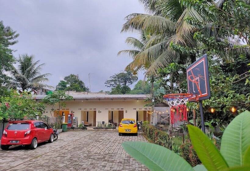 Standardrum, Bakom Inn Syariah