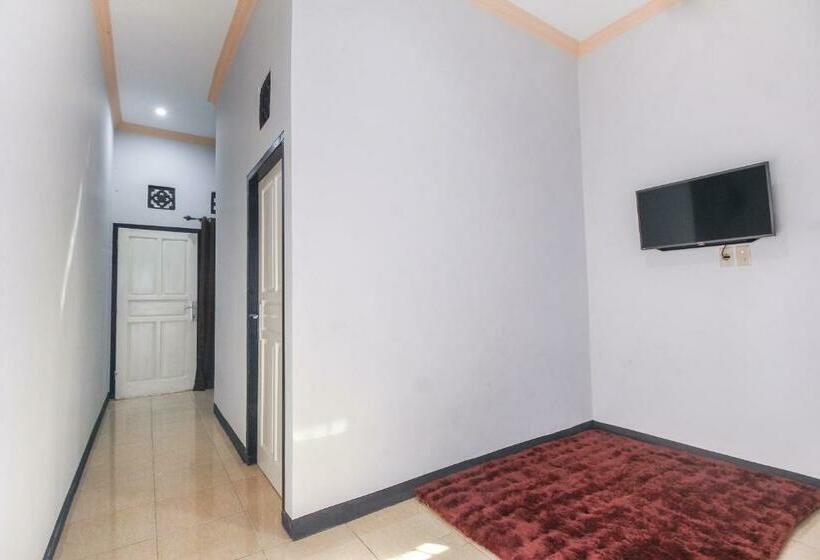 غرفة ديلوكس, Oyo 3399 Gea Guest House