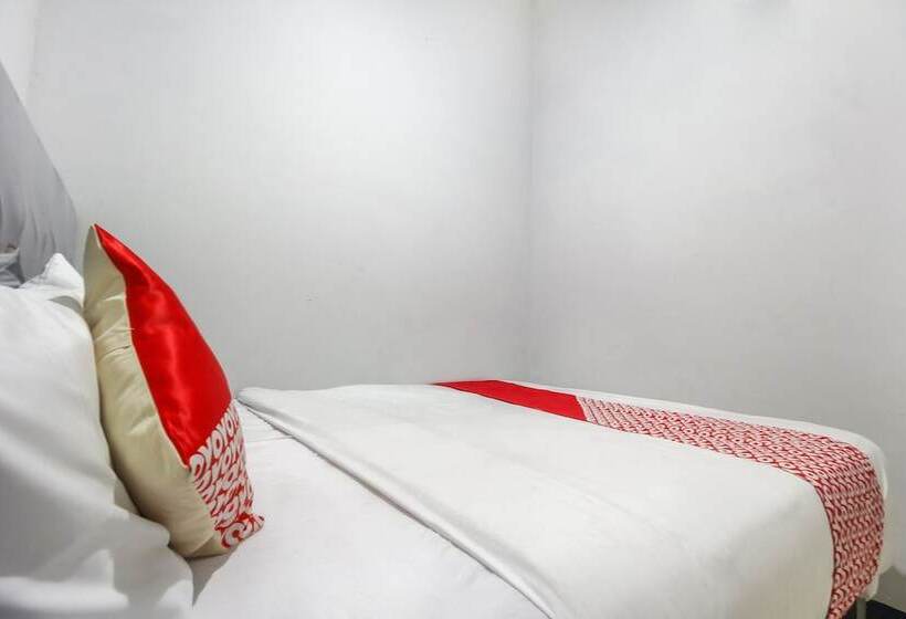 اتاق لوکس, Oyo 3399 Gea Guest House
