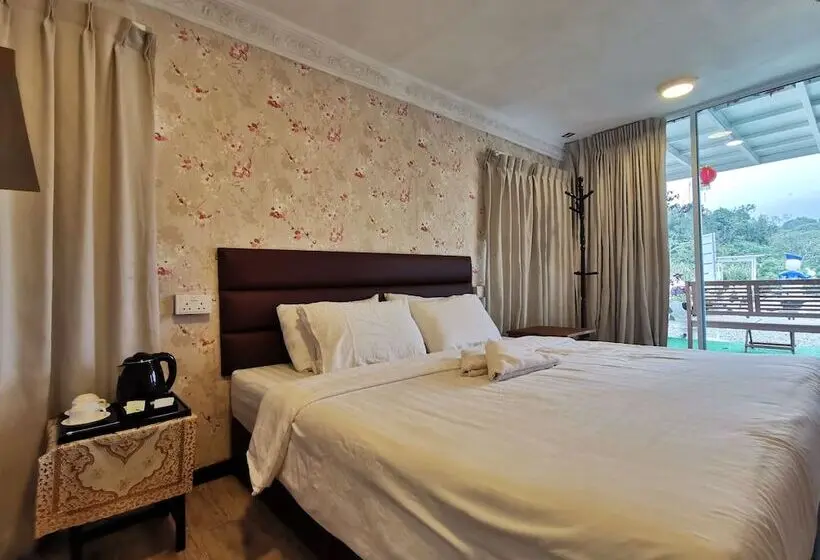 デラックスルーム, Oyo 89969 Mount Hill Villa Kundasang