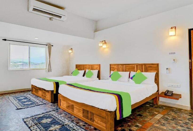 غرفة ديلوكس, Treebo Benaka Residency