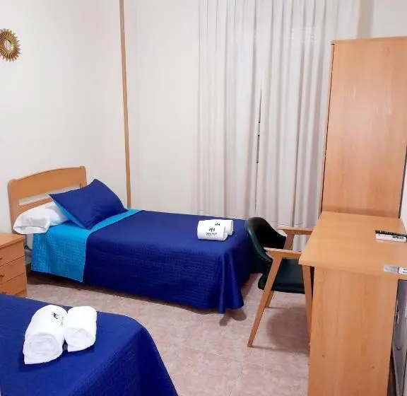 اتاق استاندارد, Hostal Doña María
