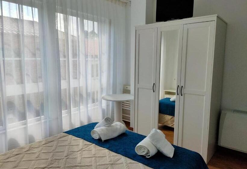 디럭스 룸, Lar Do Peregrino