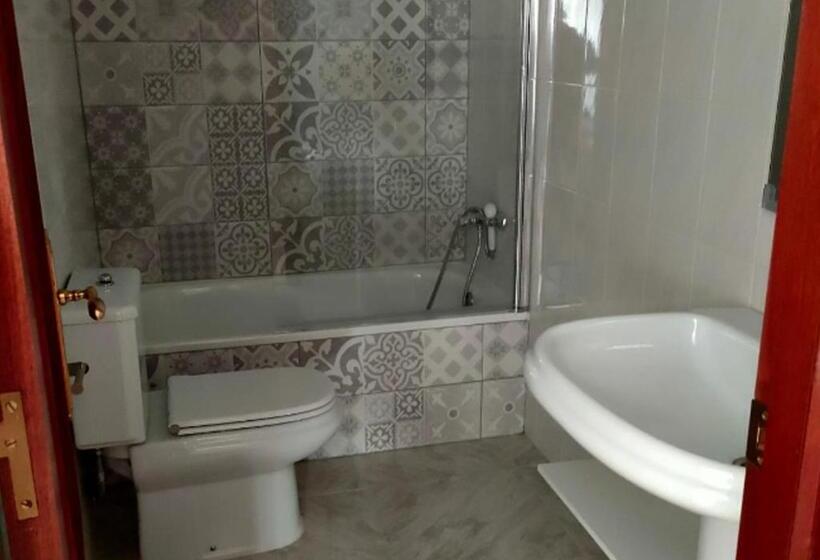 스탠다드 룸, Lar Do Peregrino