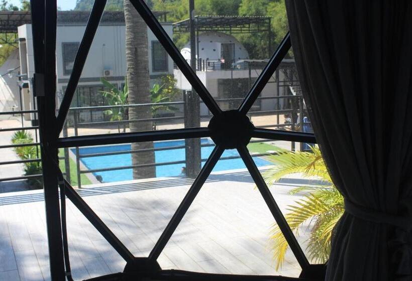 اتاق لوکس, Adventure Dome Resort