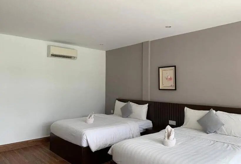 اتاق سوپریور با چشم‌انداز استخر, Adventure Dome Resort