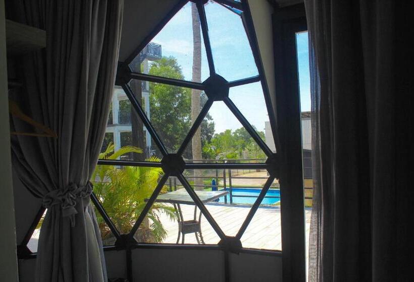 اتاق لوکس با بالکن, Adventure Dome Resort