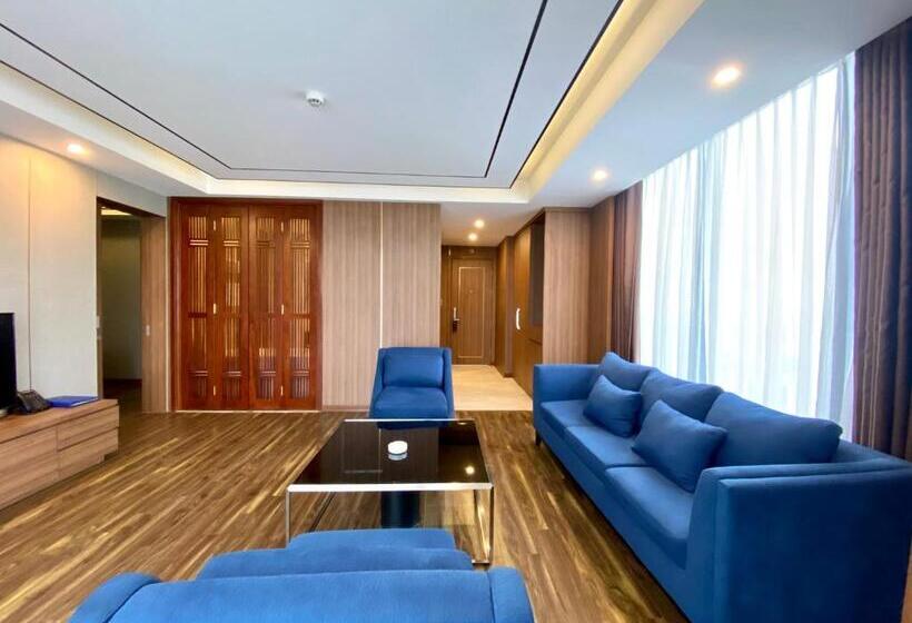 سوییت اجرایی, Khách Sạn Toàn Thắng Stone