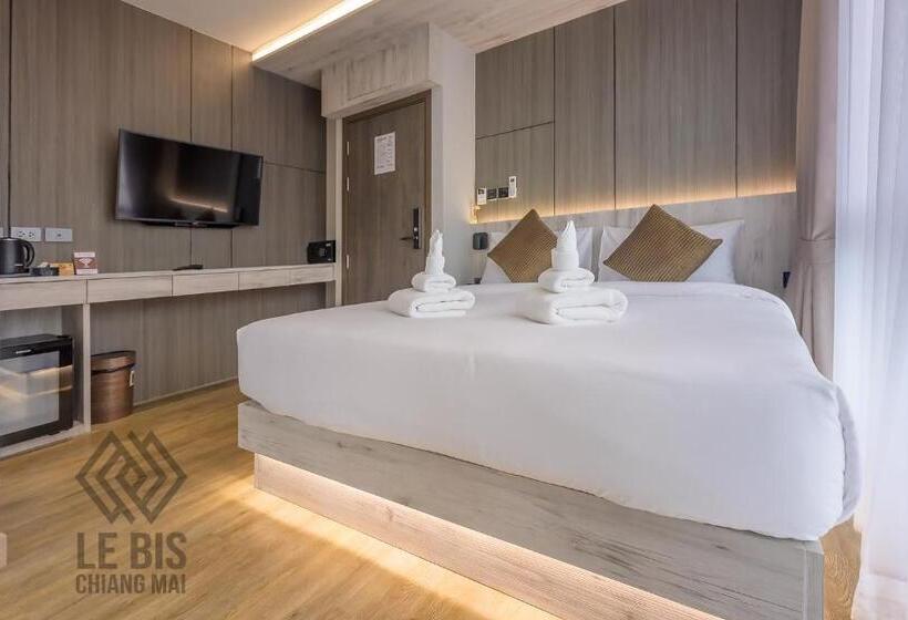 חדר דלוקס, Le Bis