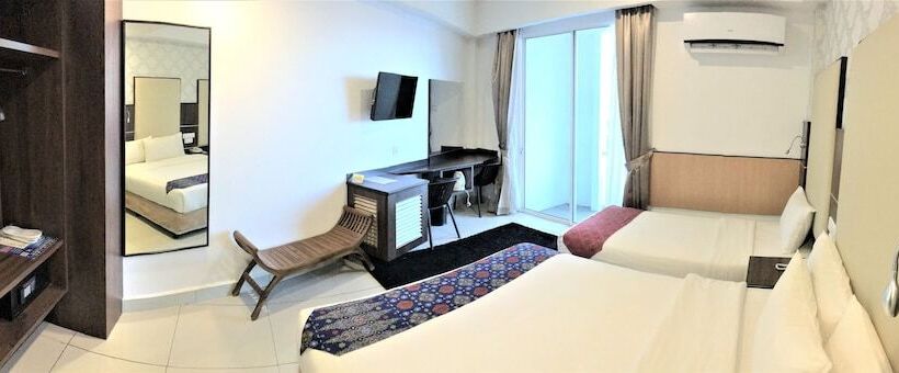 Quarto Familiar Vista Mar, Sipadan Inn 3