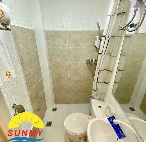 חדר דחוקס עם מיטת קינג, Sun My