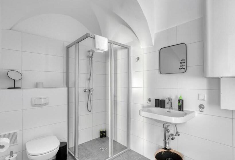 סוויטה, Limehome Villach Kirchenplatz