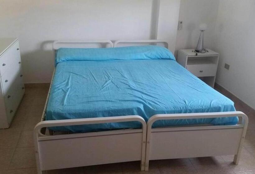 آپارتمان 1 خوابه با تراس, Residence Bluemarine