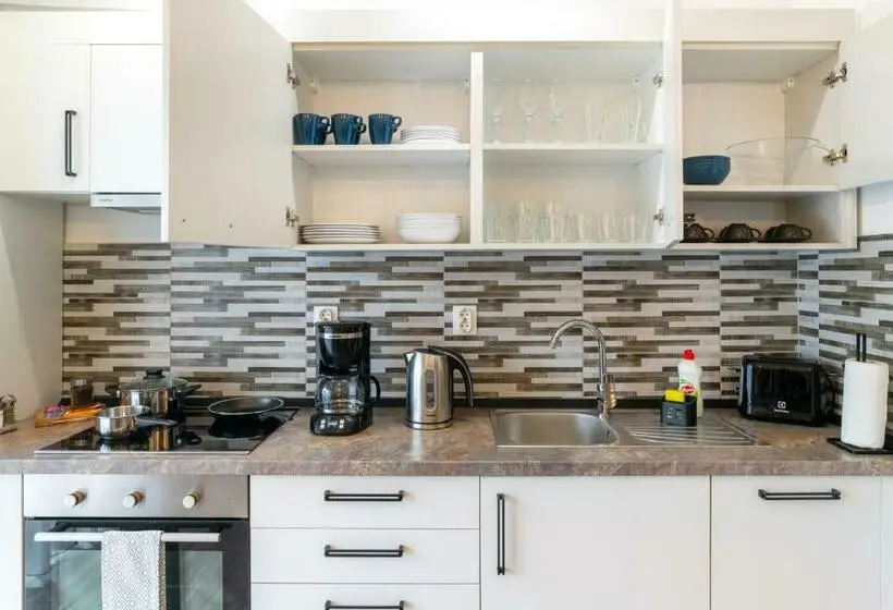 آپارتمان 2 خوابه, Tci Apartments