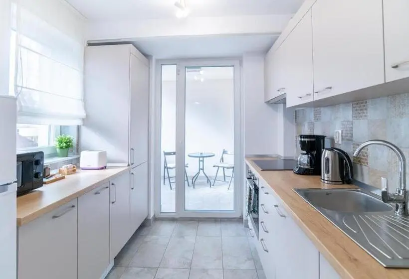 آپارتمان سوپریور 1 خوابه, Tci Apartments