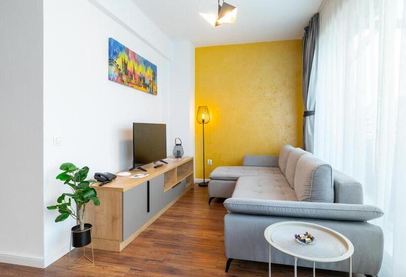 １ベッドルームペントハウスアパート, Tci Apartments