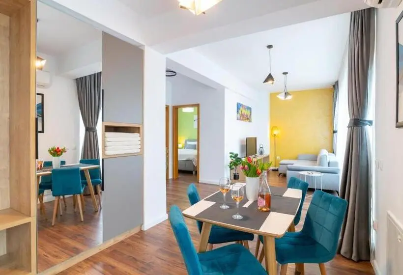 1 Bedroom Penthouse Apartment, Tci Apartments