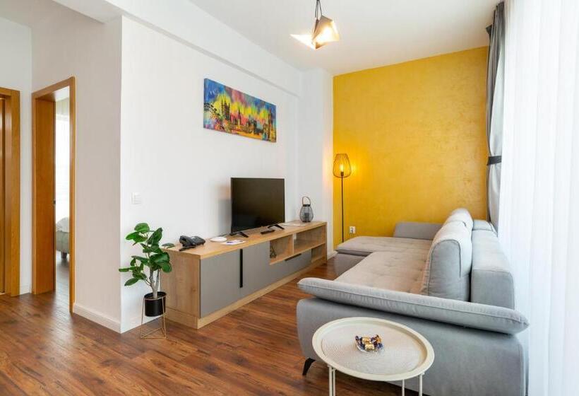 １ベッドルームペントハウスアパート, Tci Apartments