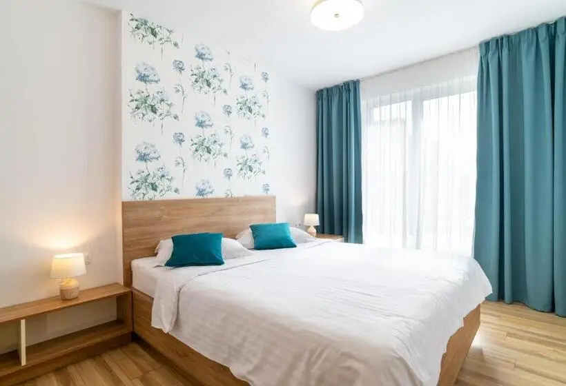 آپارتمان 1 خوابه با تراس, Tci Apartments
