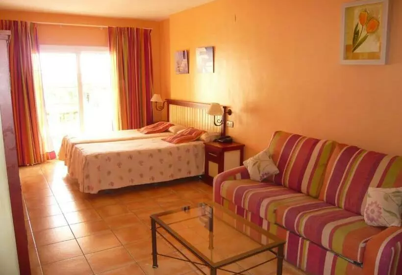 استودیوی استاندارد, Dunas De Doñana Resort
