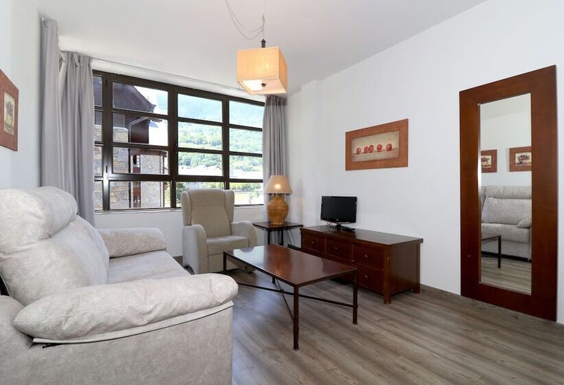 آپارتمان 1 خوابه, Eth Palai