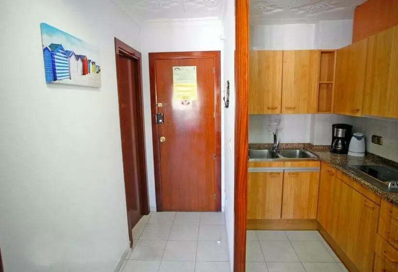 آپارتمان 1 خوابه با بالکن, Europa Family Apartments