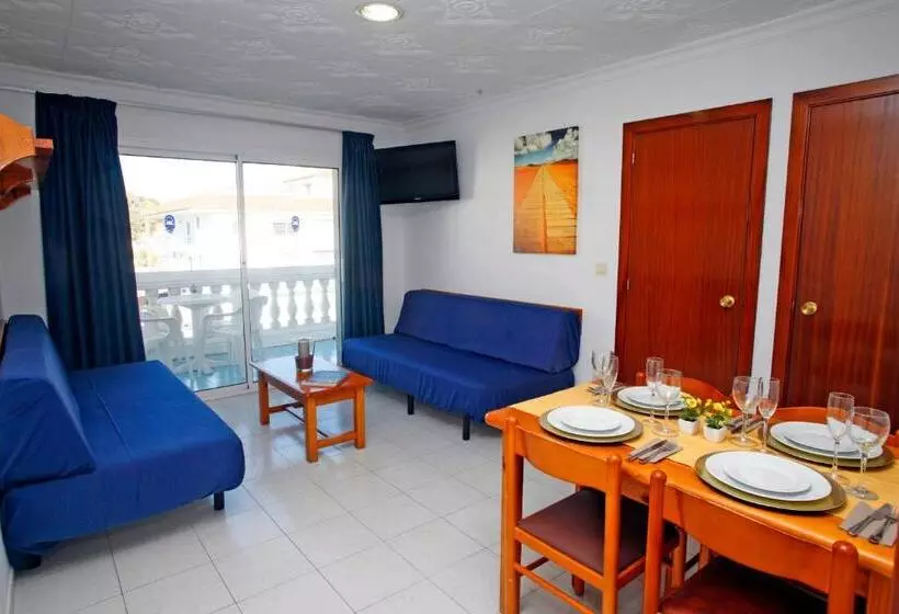 آپارتمان 2 خوابه با بالکن, Europa Family Apartments