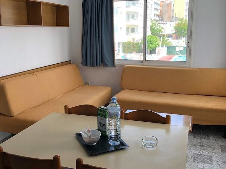 Huoneisto 1 Makuuhuone Pohjakerros, Europa Family Apartments