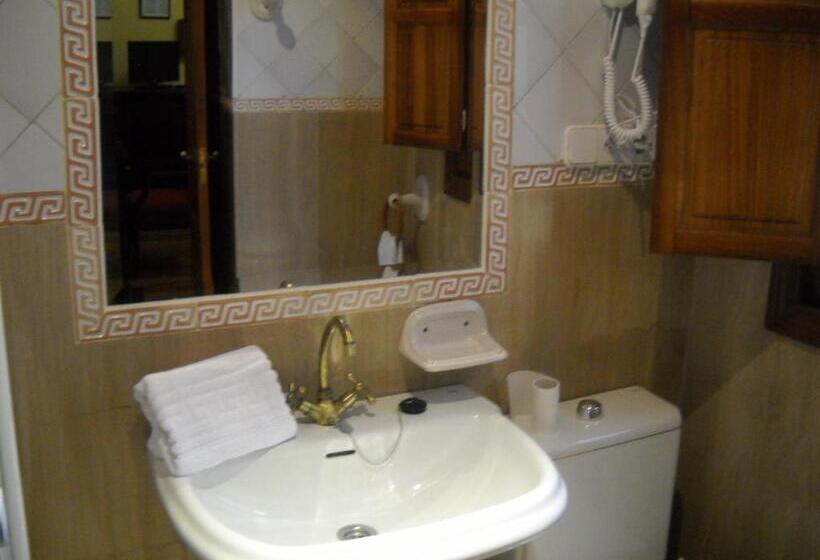 غرفة قياسية, Alvar Fanez