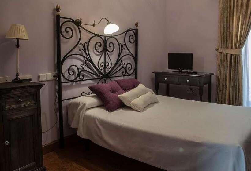 غرفة أساسية, Alvar Fanez