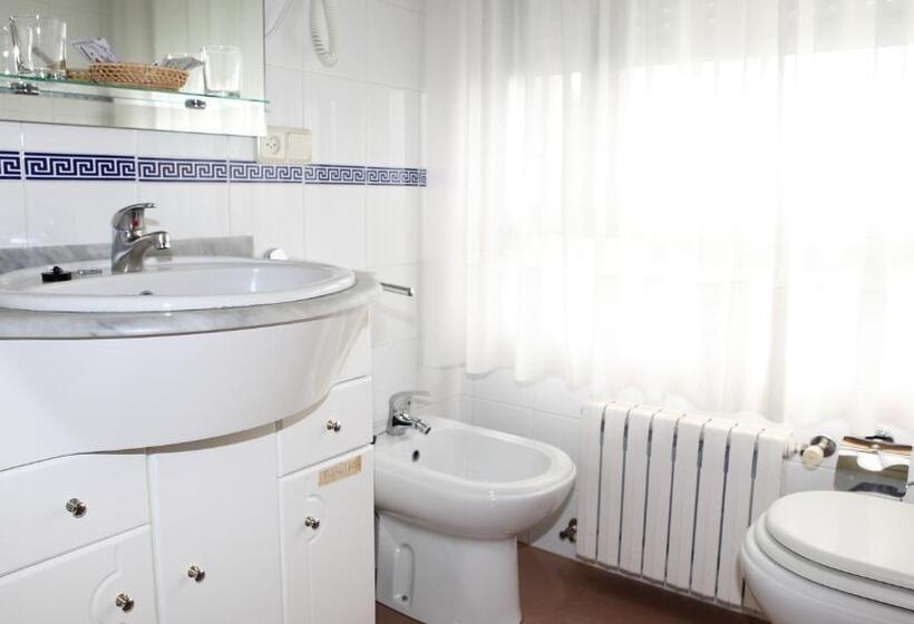 Quarto Estandar, Bello