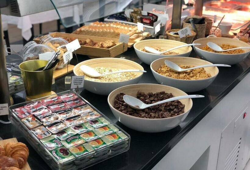 غرفة إدارية فردية, Cristal Marinha