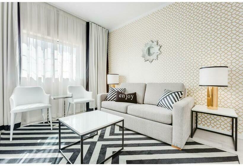 جناح إدارى, Cristal Marinha