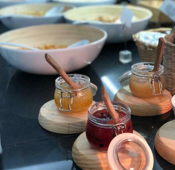 غرفة عائلية, Cristal Marinha