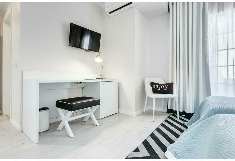 غرفة عائلية, Cristal Marinha