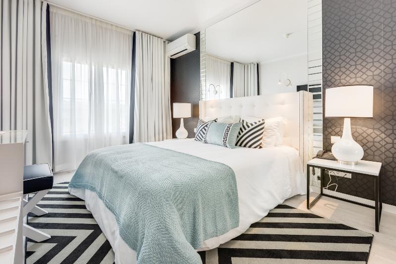 غرفة عائلية, Cristal Marinha