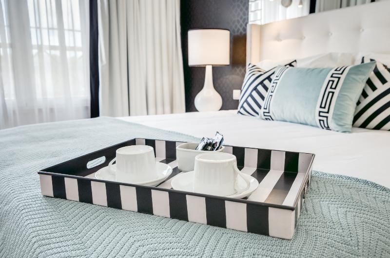 غرفة قياسية, Cristal Marinha