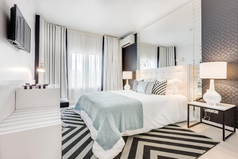 غرفة قياسية, Cristal Marinha