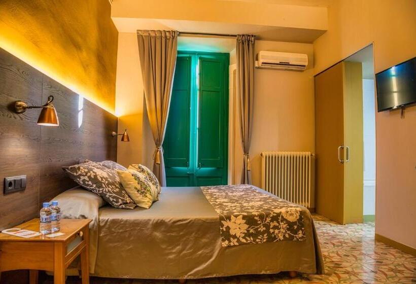 스탠다드 룸, Els Jardins De La Martana