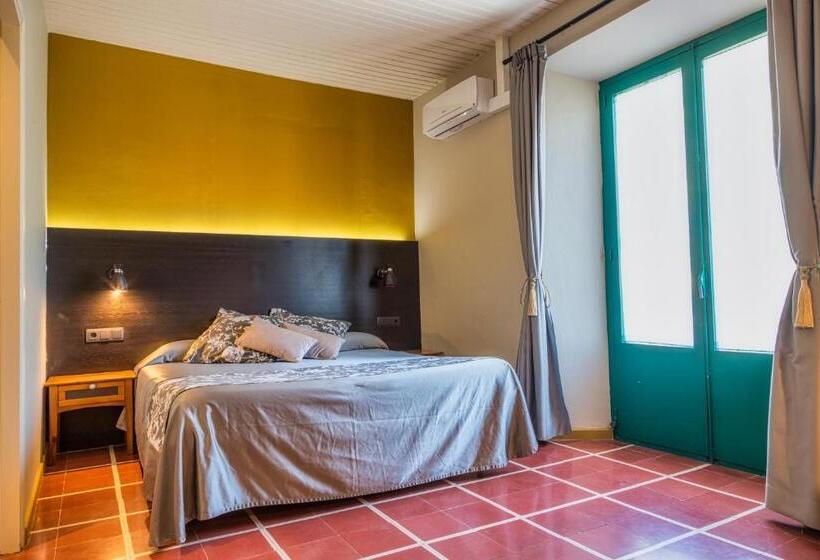 스탠다드 룸, Els Jardins De La Martana