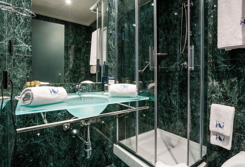 اتاق استاندارد سه نفره, Exe Toscana