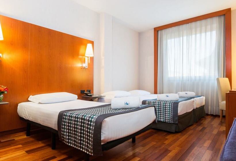 اتاق استاندارد سه نفره, Exe Toscana