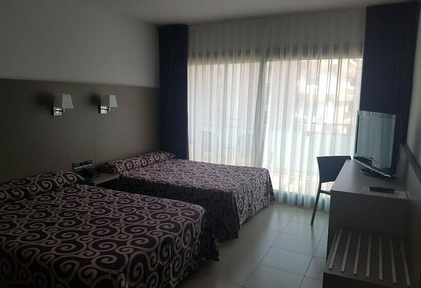 Номер Стандарт Вид на Бассейн, Fenals Garden